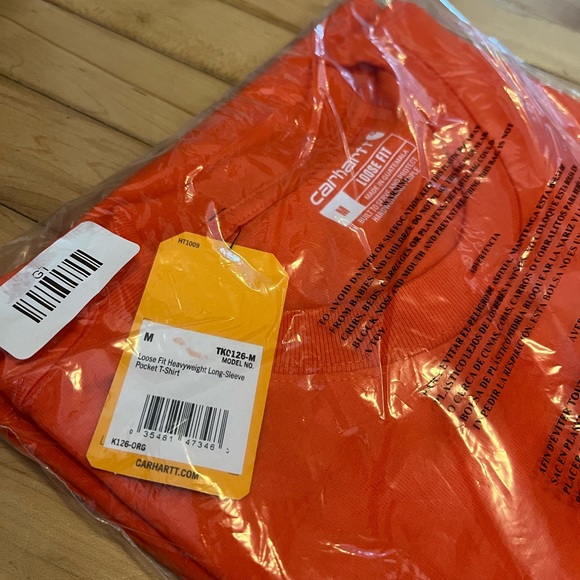 Carhartt Long Sleeve Pocket T-Shirt - Picture 5 of 5